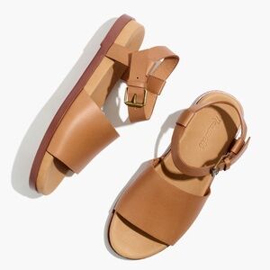 Madewell The Noelle Ankle-Strap Flat Sandal in Warm Hickory